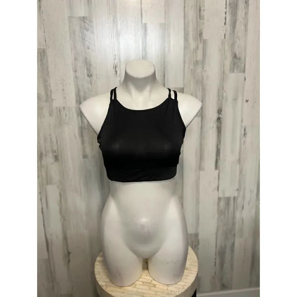 Black crop top